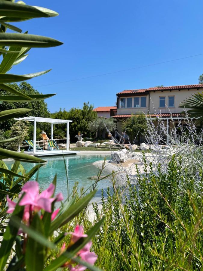 Villa Tilly Trarivi Buitenkant foto